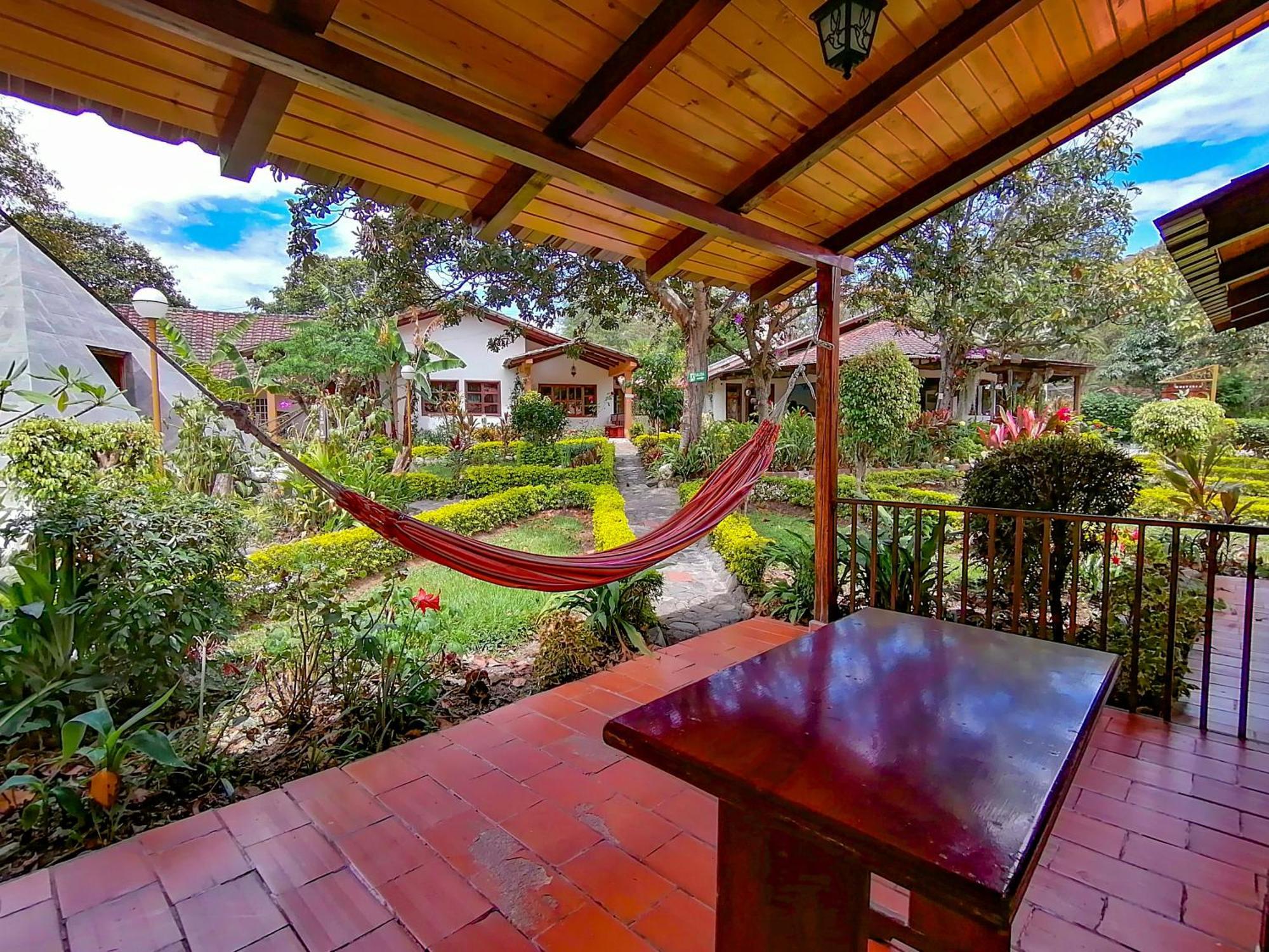 Hosteria Paraiso فيلكابامبا الغرفة الصورة